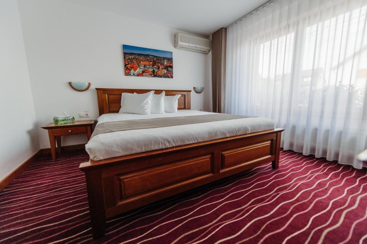 Boutique Damiani Hotel Sibiu Exterior foto