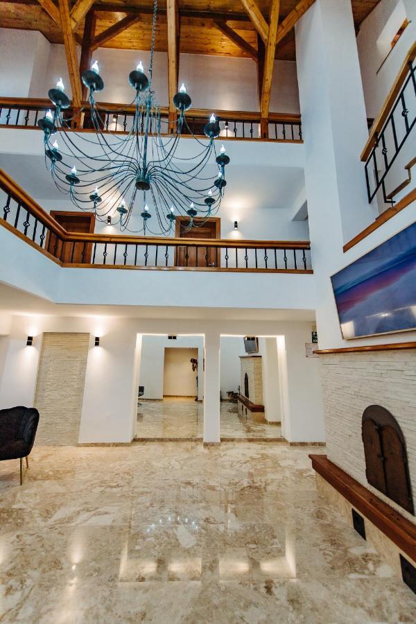 Boutique Damiani Hotel Sibiu Exterior foto